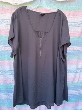 torrid Black V-Neck Zip Tunic